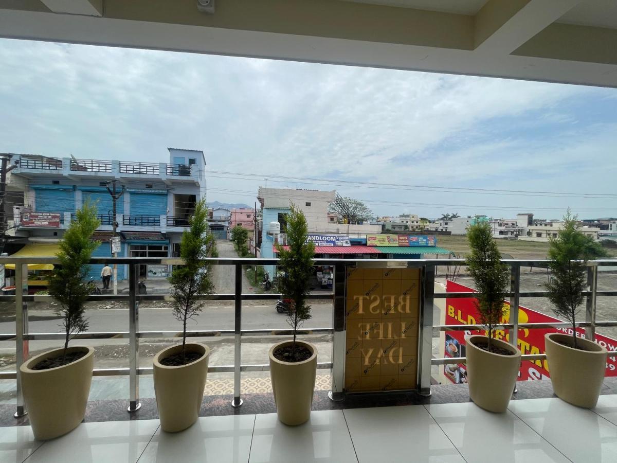 Bld Restaurant And Dehradun